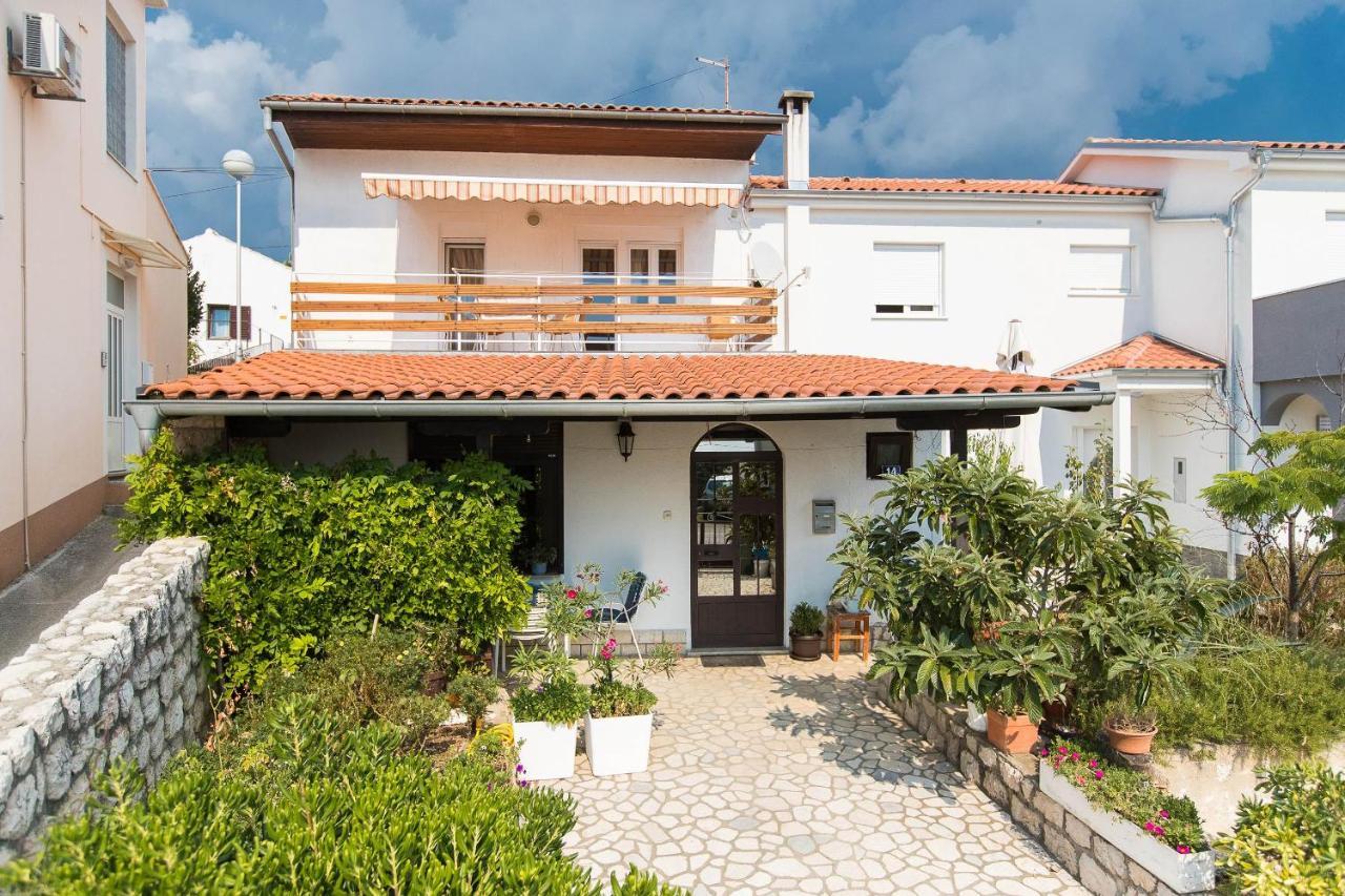 Apartmani Vera Crikvenica Extérieur photo